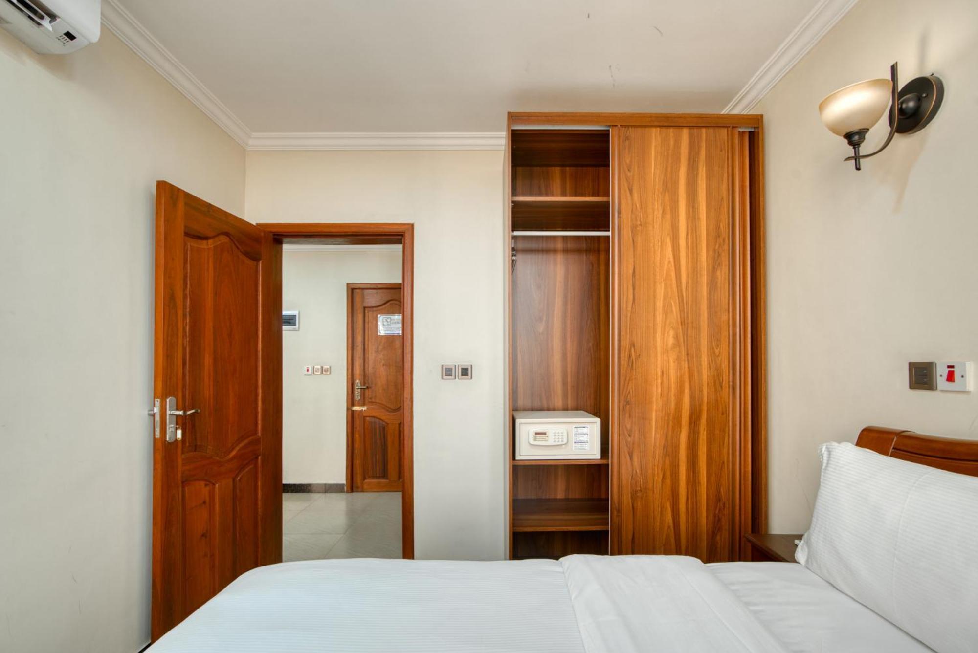Kibo Palace Apartments Arusha Værelse billede